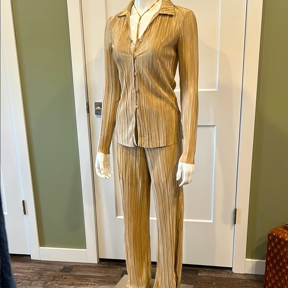 Rachel Zoe Plisse 2pc Pant & Shirt Set NWT - Picture 3 of 16